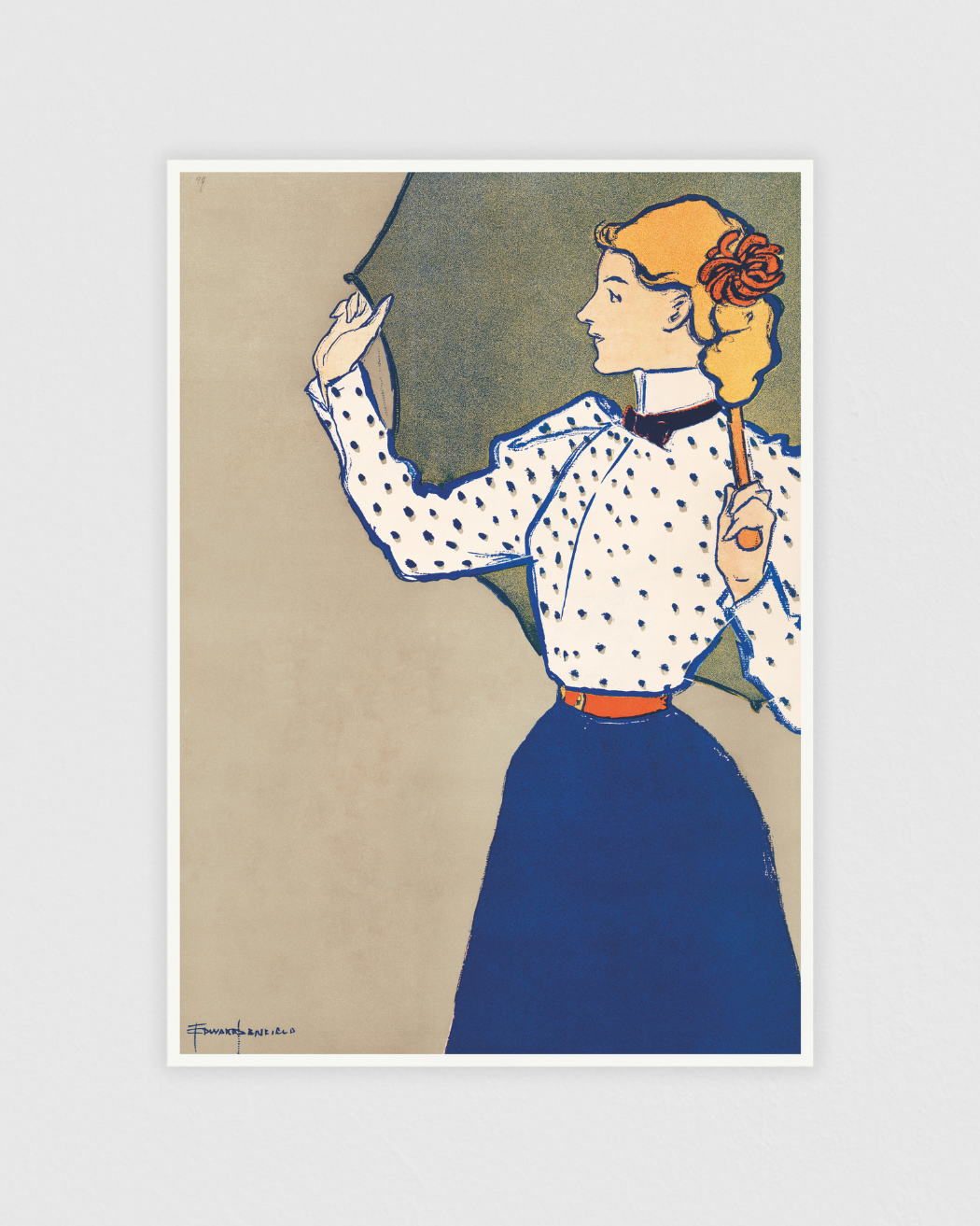 Bild på Woman holding umberella