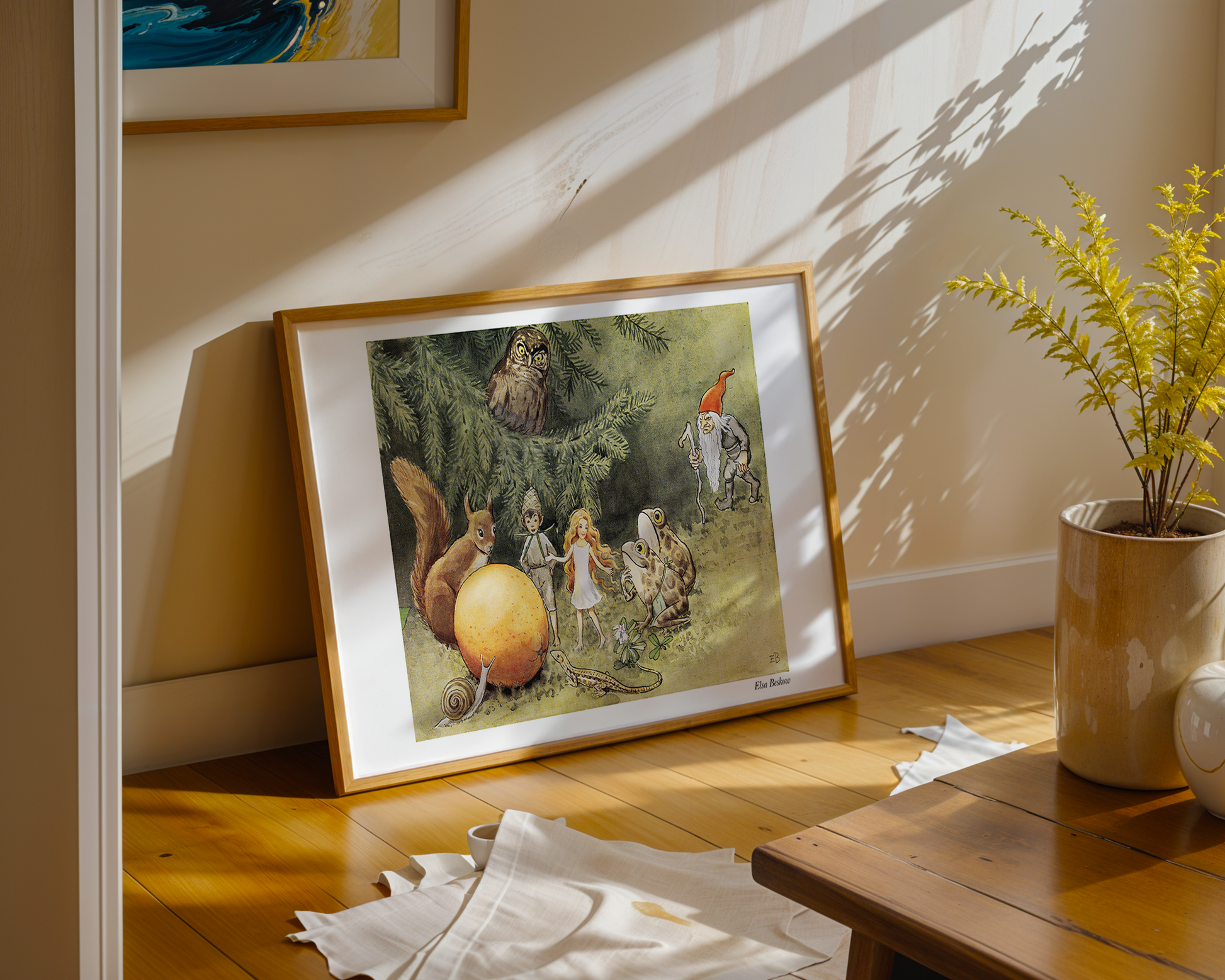 Bild på Solägget - Kotte med nyfikna vänner