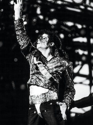 P7650198-Michael Jackson No.10_30x40_WEBB.jpg